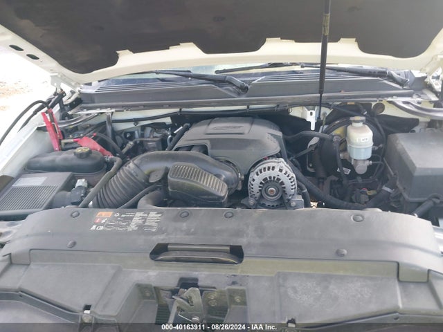 1GNSCCE0XER212991 Chevrolet Tahoe Ltz