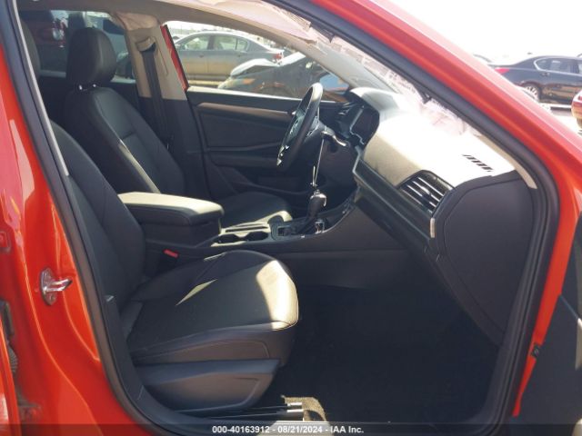 3VWE57BU7LM088270 Volkswagen Jetta 1.4t Sel