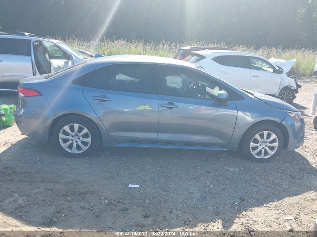Toyota COROLLA LE 2022 JTDEPMAEXN3021642 Image 13