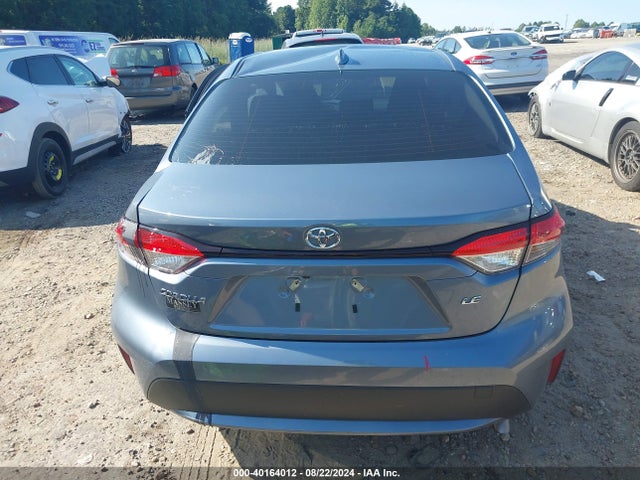 Toyota COROLLA LE 2022 JTDEPMAEXN3021642 Image 16
