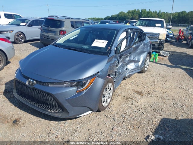 Toyota COROLLA LE 2022 JTDEPMAEXN3021642 Image 2