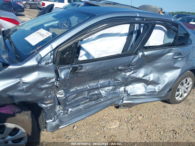 Toyota COROLLA LE 2022 JTDEPMAEXN3021642 Image 6