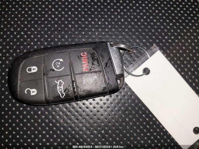 2C3CCAKG2HH648262 Chrysler 300c 300c Awd