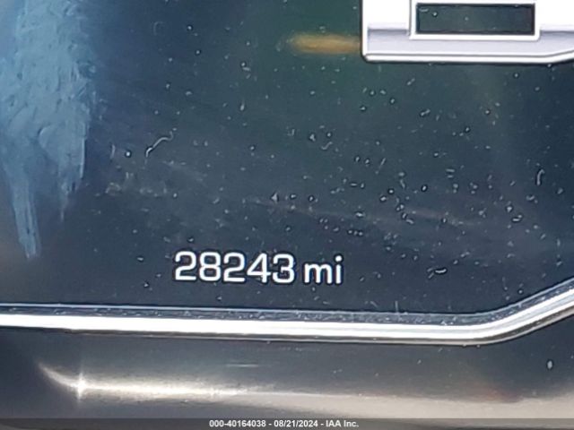 1GTUUGEL2NZ541023 GMC Sierra 1500 4wd  Short Box Denali