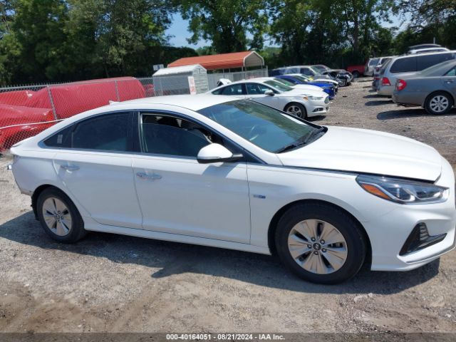 KMHE24L3XJA083697 Hyundai Sonata Hybrid Se