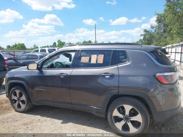 3C4NJCBB7JT134253 Jeep Compass Latitude Fwd