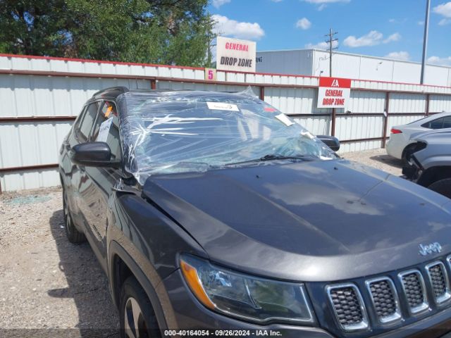 3C4NJCBB7JT134253 Jeep Compass Latitude Fwd