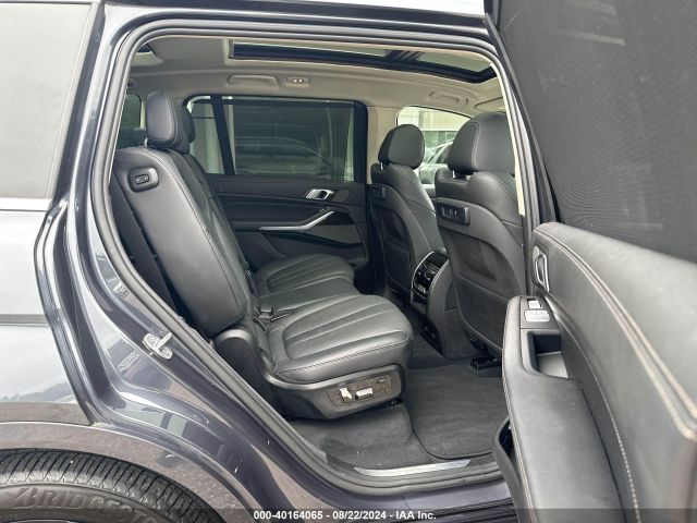 5UXCW2C57KL086857 BMW X7 Xdrive40i
