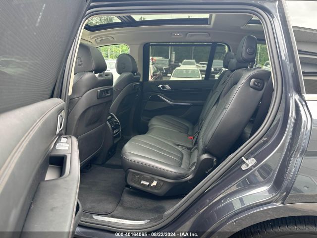 5UXCW2C57KL086857 BMW X7 Xdrive40i