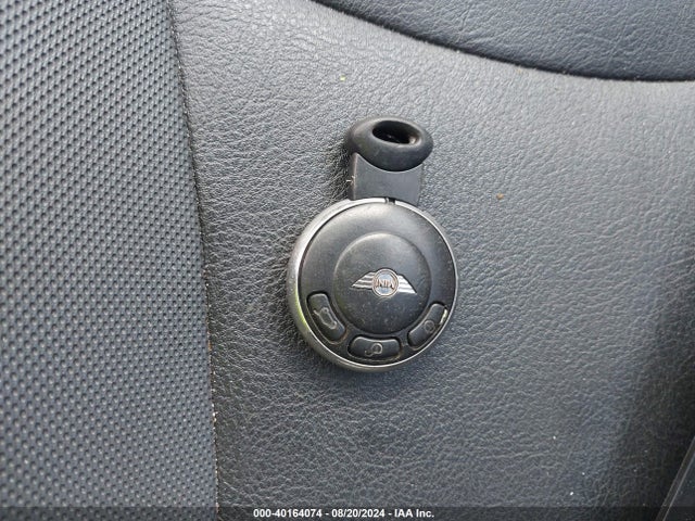 2009 MINI COOPER WMWMF33529TU71536 Photo 10