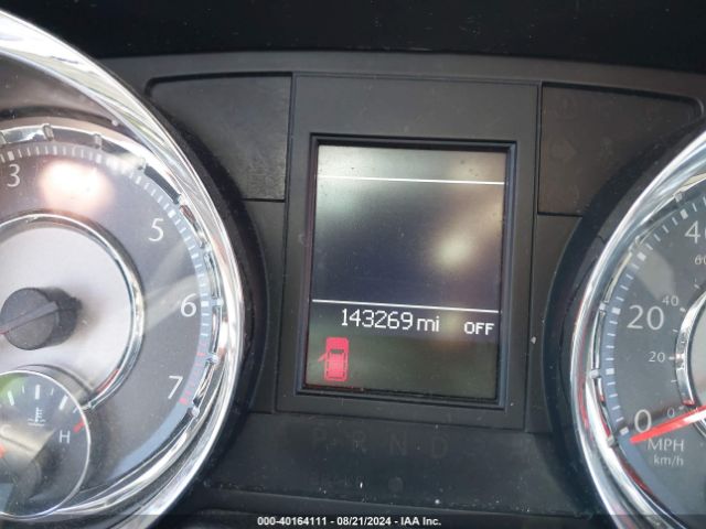 2C4RC1BG2ER133208 Chrysler Town & Country Touring