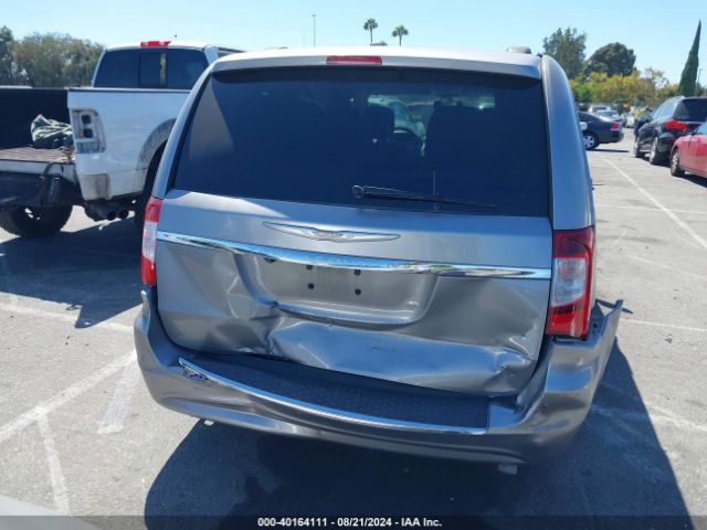 2C4RC1BG2ER133208 Chrysler Town & Country Touring