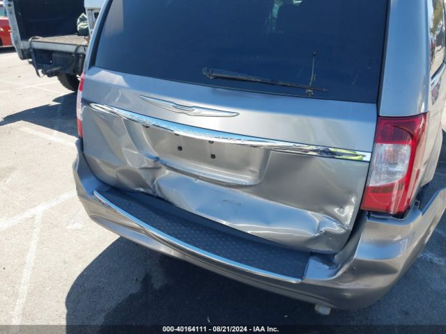 2C4RC1BG2ER133208 Chrysler Town & Country Touring