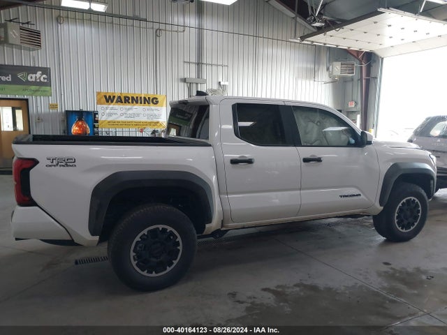 Toyota Tacoma Trd Off Road 2024 3TMLB5JNXRM031989 Image 13