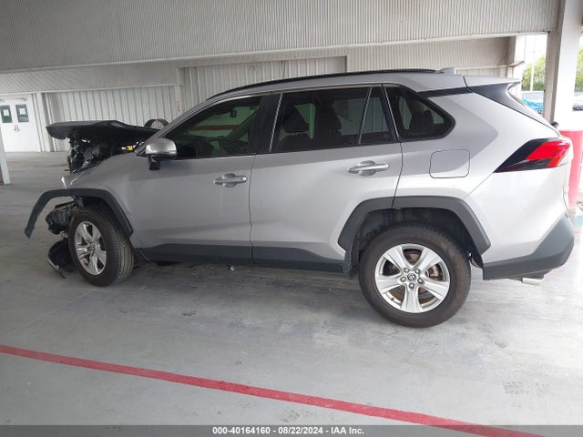 Toyota Rav4 Xle 2020 JTMW1RFV8LD522032 Image 14