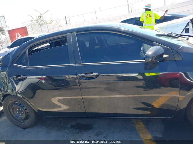 Toyota COROLLA LE 2019 5YFBURHE7KP949281 Image 14
