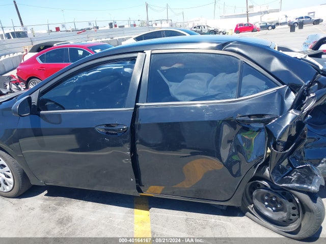 Toyota COROLLA LE 2019 5YFBURHE7KP949281 Image 15