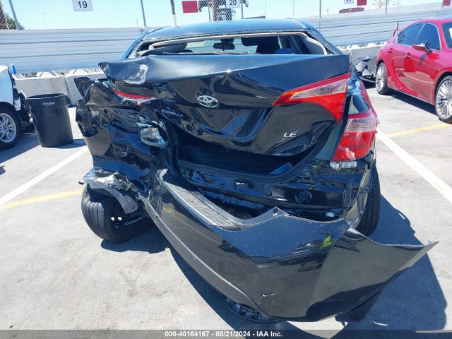 Toyota COROLLA LE 2019 5YFBURHE7KP949281 Image 17