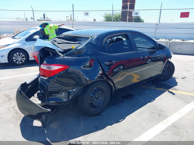Toyota COROLLA LE 2019 5YFBURHE7KP949281 Image 4