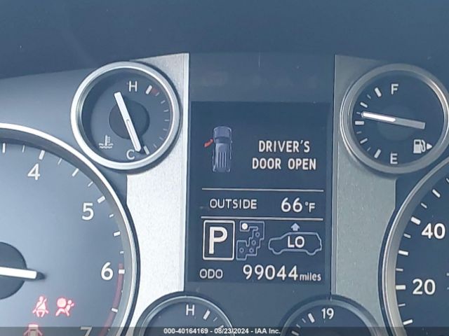 JTJHY7AX1E4150776 Lexus LX 570