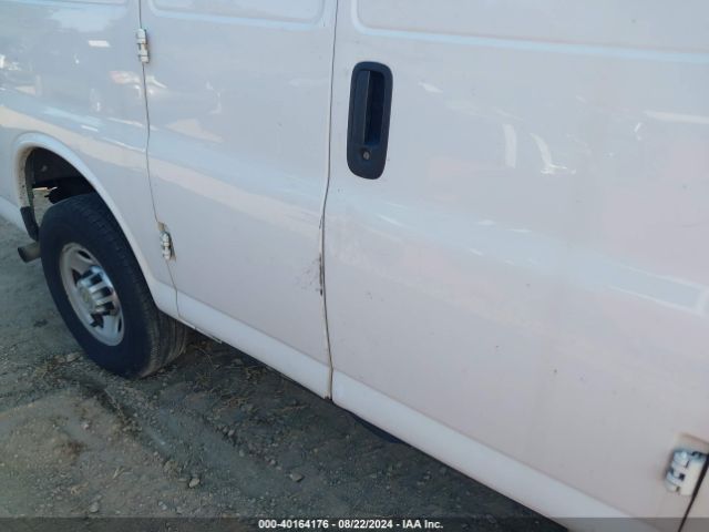 1GCWGFBA3E1127647 Chevrolet Express 2500 Work Van
