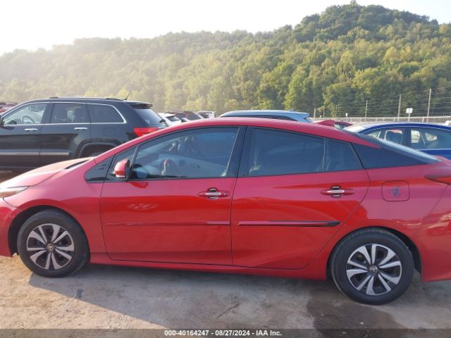 JTDKARFP7J3100501 Toyota Prius Prime Premium