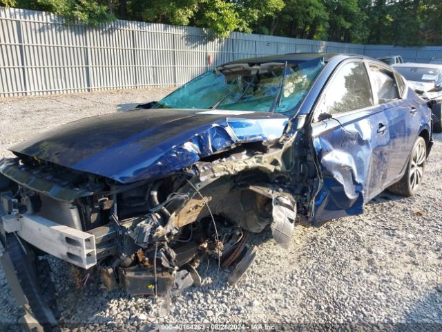 1N4BL4CW1MN304041 Nissan Altima Sr Intelligent Awd