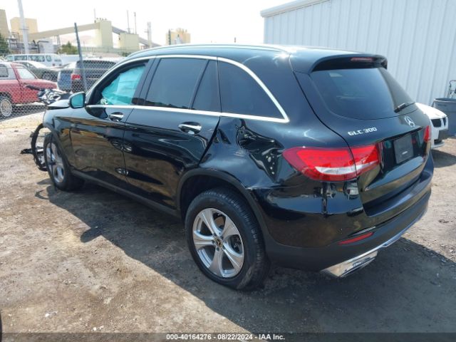 WDC0G4KB1JV090243 Mercedes-Benz Glc 300 4matic