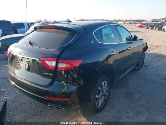 ZN661XUA5KX329451 Maserati Levante