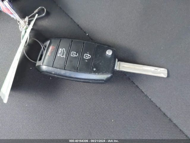 KNDJN2A25K7688587 KIA Soul