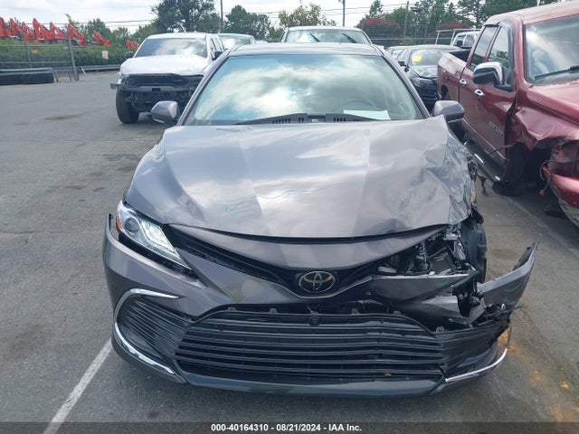 Toyota CAMRY XLE 2022 4T1F11AKXNU006025 Image 12