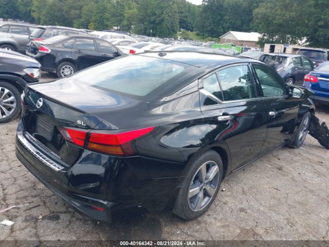 1N4BL4EV0MN395677 Nissan Altima Sl Fwd