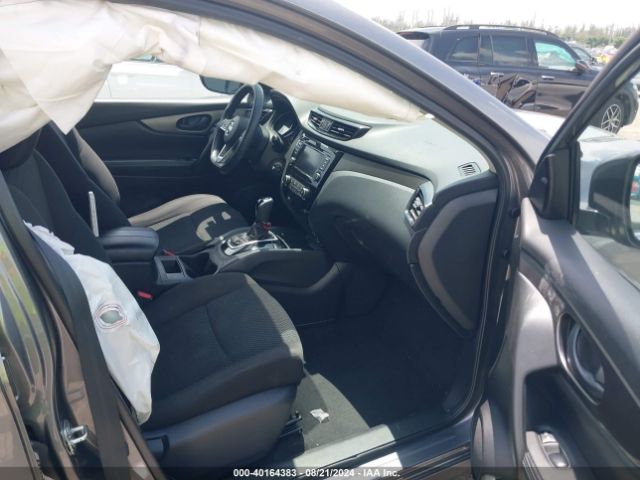 JN1BJ1CR9KW623819 Nissan Rogue Sport S