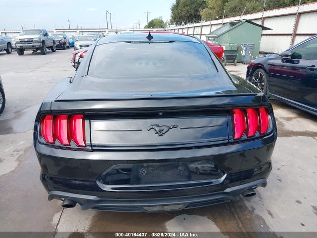 Ford Mustang Ecoboost Premium Fastback 2020 1FA6P8THXL5162656 Image 16