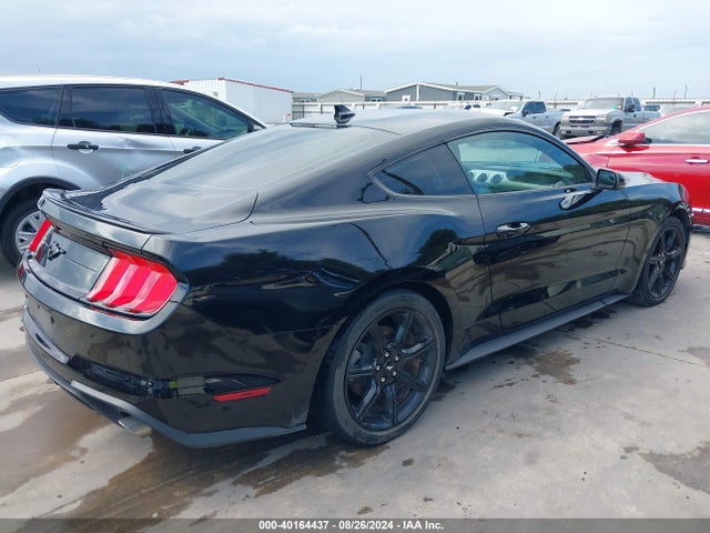 Ford Mustang Ecoboost Premium Fastback 2020 1FA6P8THXL5162656 Image 4