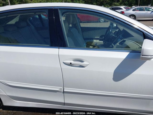 JH4KC2F99GC000152 Acura Rlx Sport Hybrid Advance Package