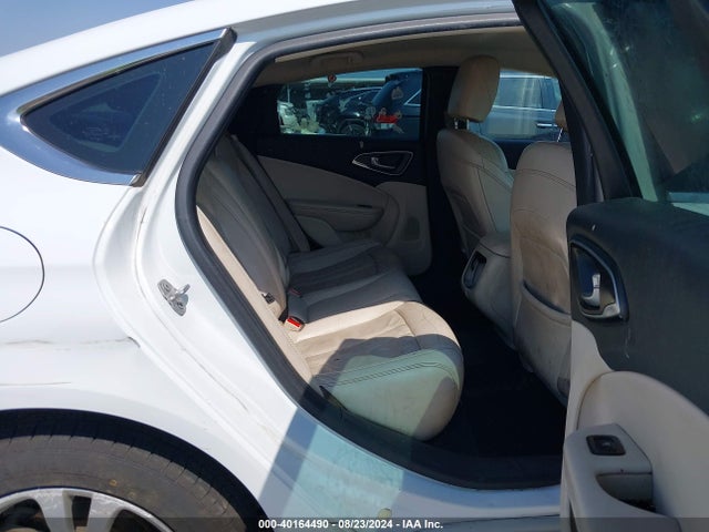 1C3CCCAB6GN184237 Chrysler 200 Limited Platinum