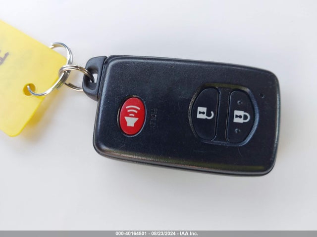 Toyota Prius Two 2014 JTDKN3DU9E0376146 Image 11