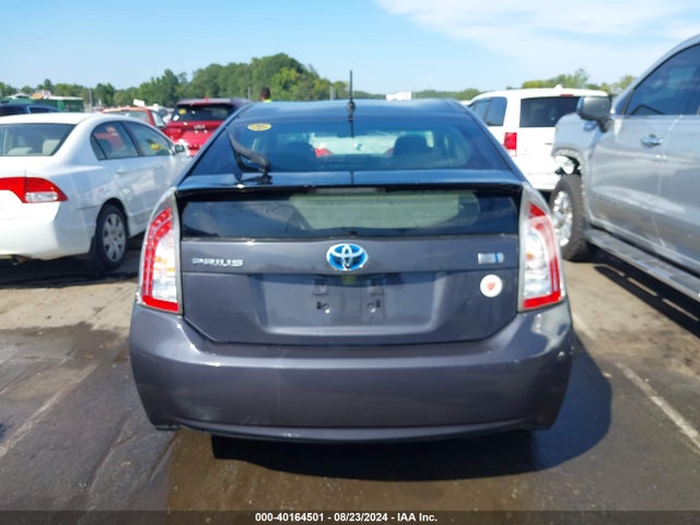 Toyota Prius Two 2014 JTDKN3DU9E0376146 Image 16