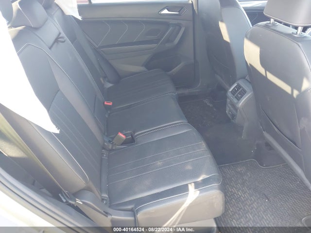 3VV8B7AX5PM120970 Volkswagen Tiguan 2.0t Se R-line Black