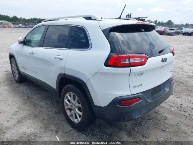 1C4PJMCB4FW524399 Jeep Cherokee Latitude
