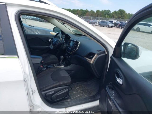 1C4PJMCB4FW524399 Jeep Cherokee Latitude
