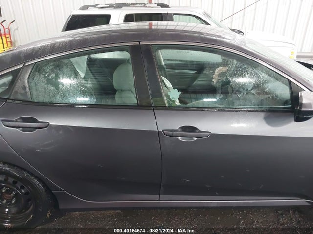 Honda Civic Lx 2019 2HGFC2F6XKH519775 Image 14
