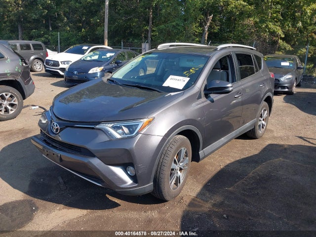 Toyota Rav4 Xle 2016 2T3RFREV4GW465014 Image 2