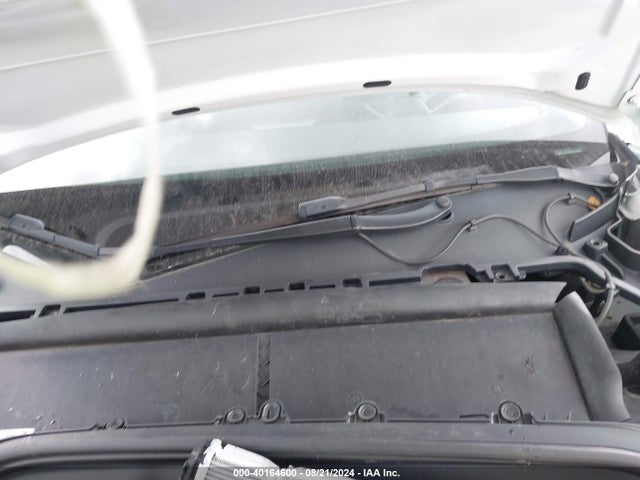 2021 TESLA MODEL Y 5YJYGDEE0MF260819 Photo 9