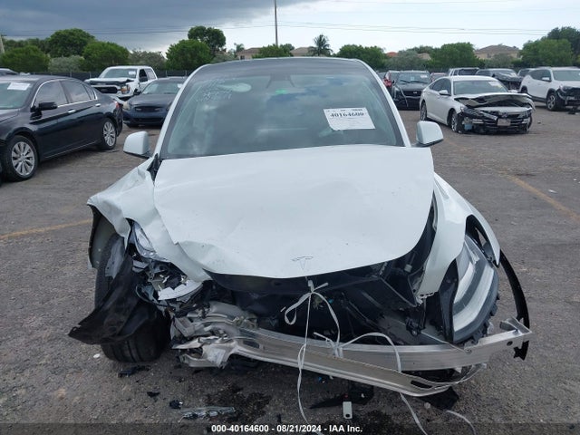 2021 TESLA MODEL Y 5YJYGDEE0MF260819 Photo 5