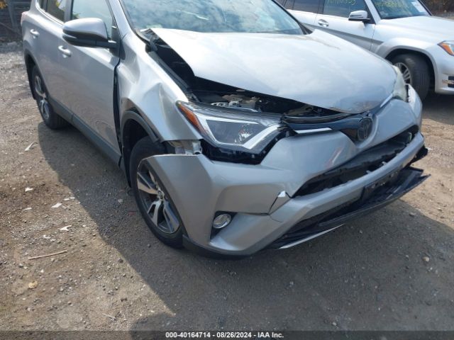 2T3RFREV4GW519525 Toyota Rav4 Xle