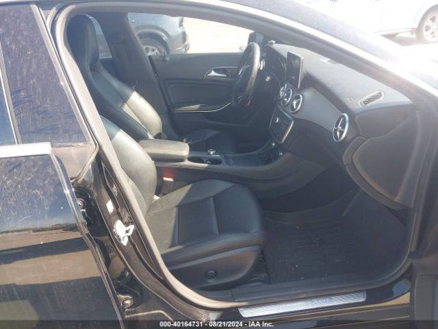 WDDSJ4EB3FN204820 Mercedes-Benz CLA 250