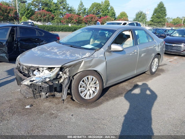 Toyota CAMRY LE 2014 4T4BF1FK6ER374975 Image 2