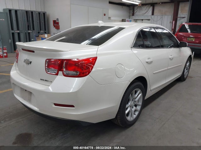 Chevrolet Malibu 2014 1G11C5SL8EF157272 Image 16